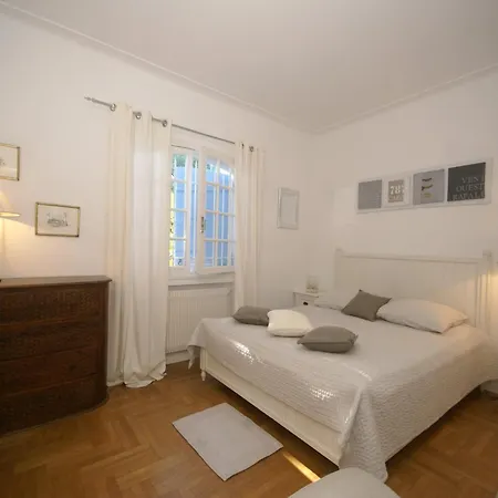 In Near Beaches & Pool, Cleaning Included Prázdninový dům