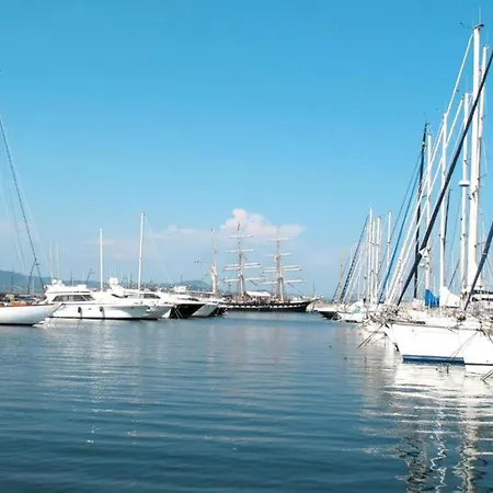 In Near Beaches & Pool, Cleaning Included Saint Tropez